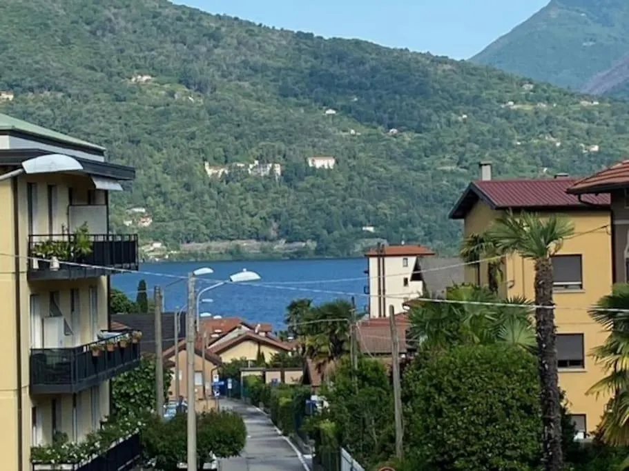 Casa Amelia Lago Maggiore Maccagno
